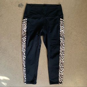 Zyia Active Black Leopard Print High Rise Crop Legging